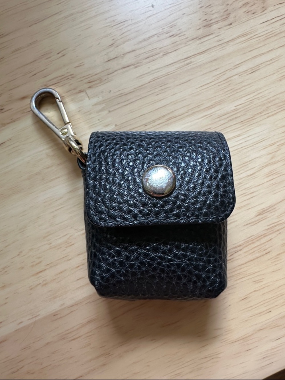 Black Pebbled Leather AirPod case Bandolier